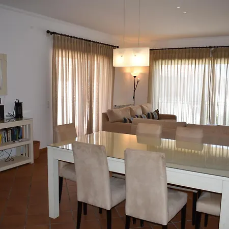 Da 462-b09 Lejlighed Amoreira (Leiria)