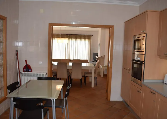 Apartament Da 462-b09 Amoreira (Leiria)
